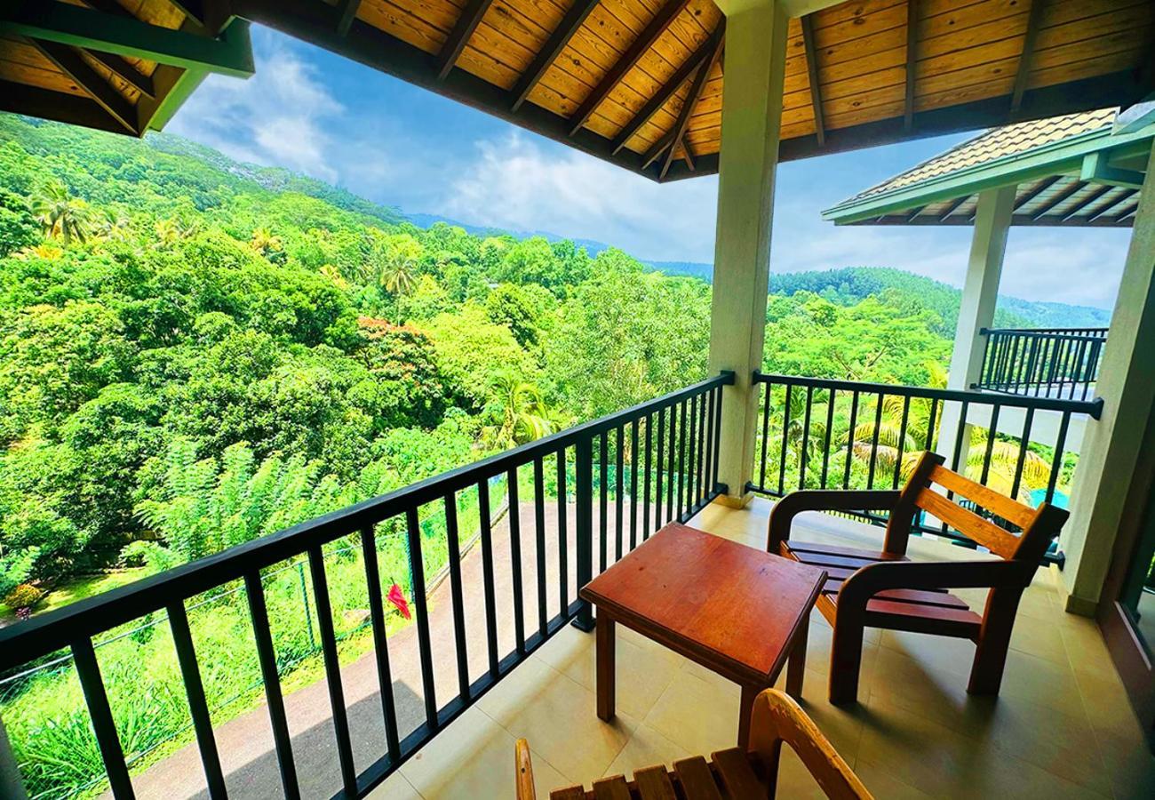 Hotel Grand Hills