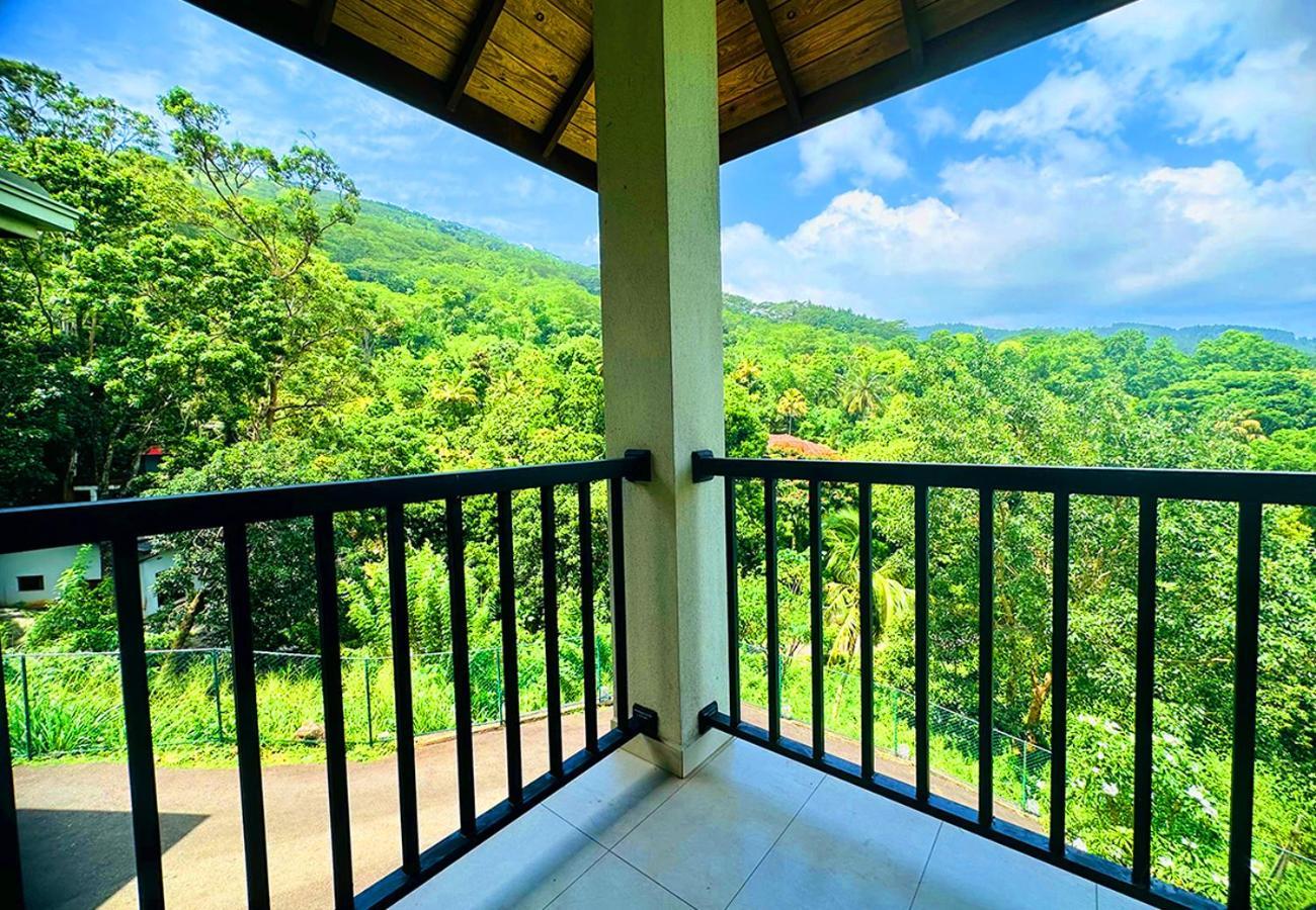 Grand Hills Hotel 4*