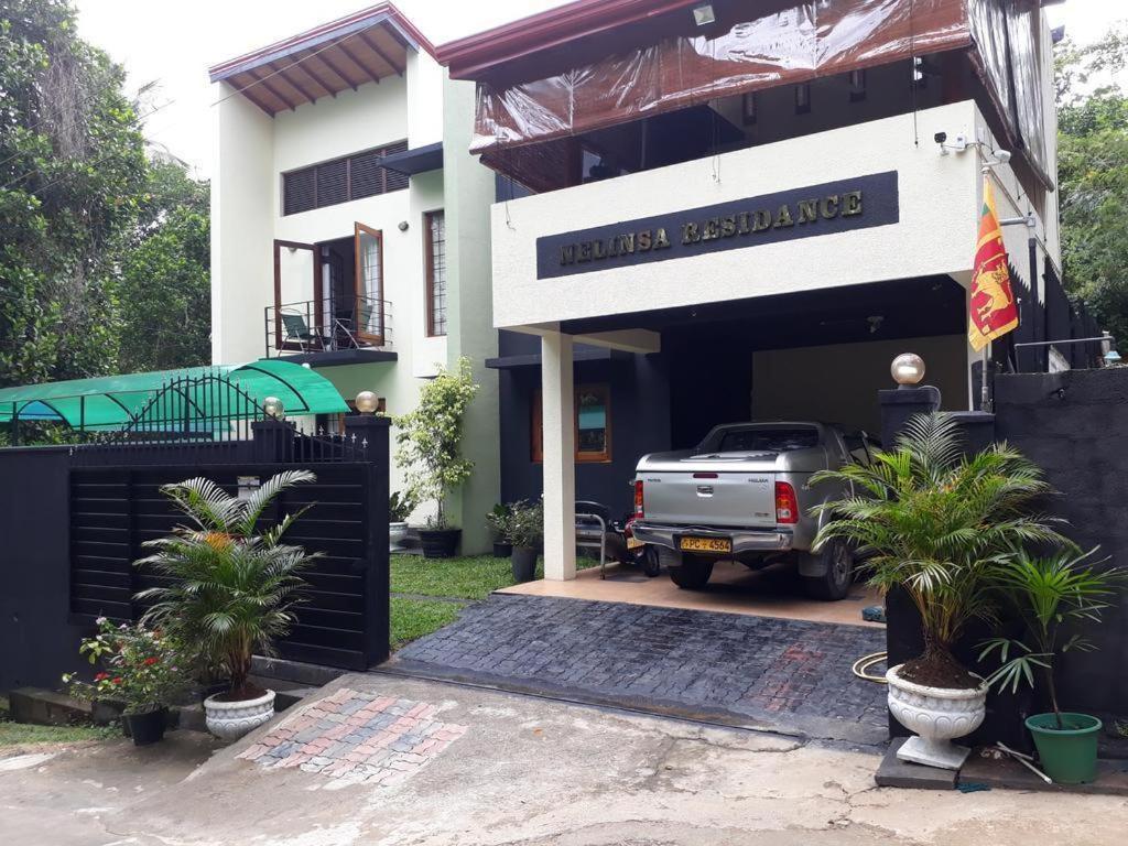 Nelinsa Hotel 3*