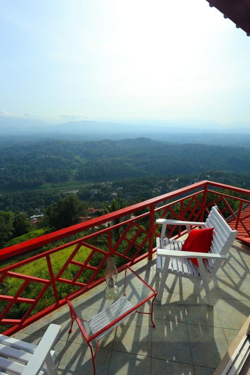 Homestay Redhill Kandy Tennekumbura