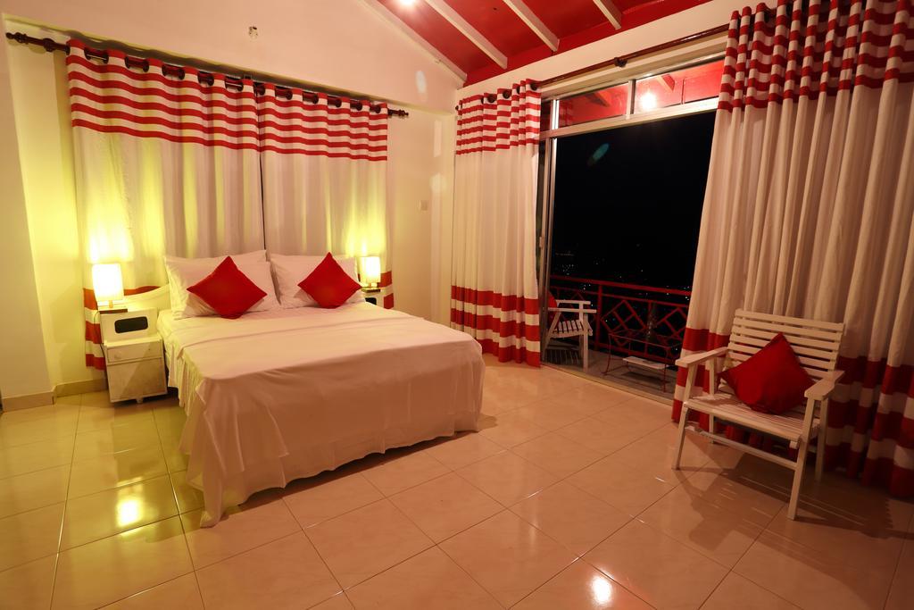 Homestay Redhill Kandy *