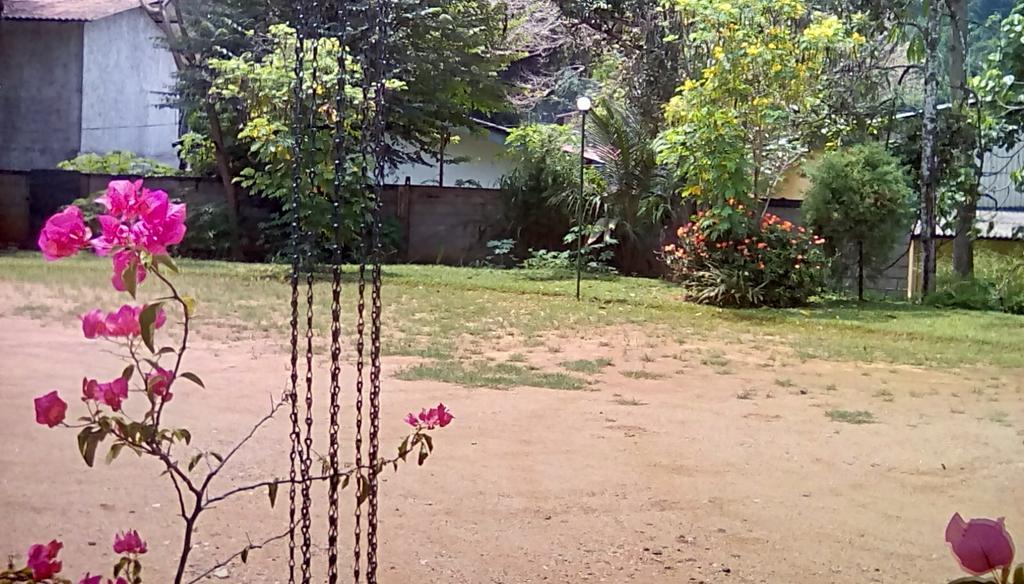Guest house Leaf Holiday Resort