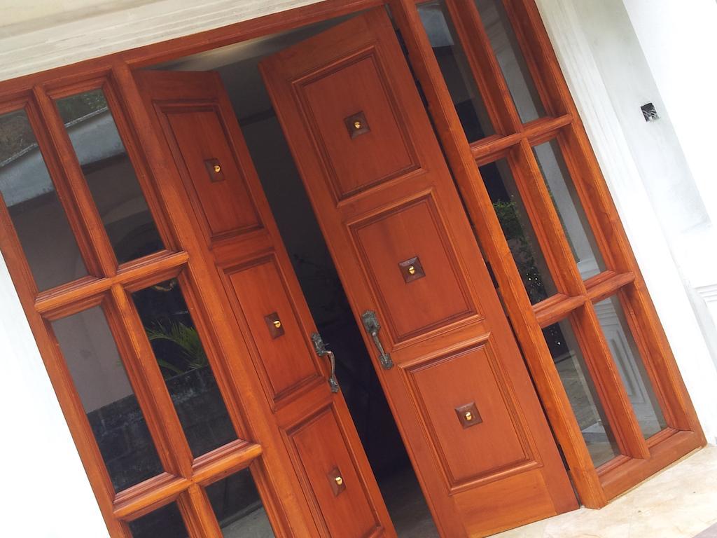 Senkada Rest 3*