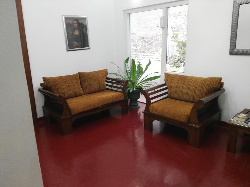 Guest house Anna Shanthi Kandy