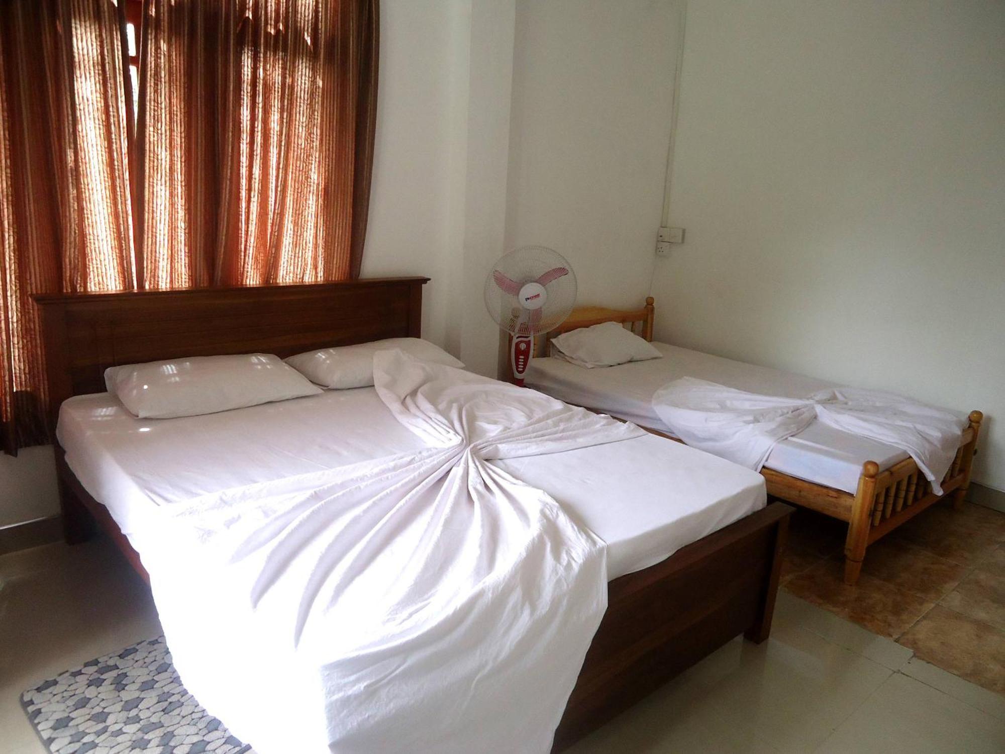 Guest house Layathraa Kandy