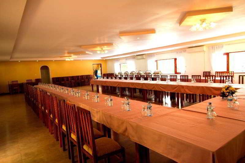 Kothmale Holiday Hotel Kandy