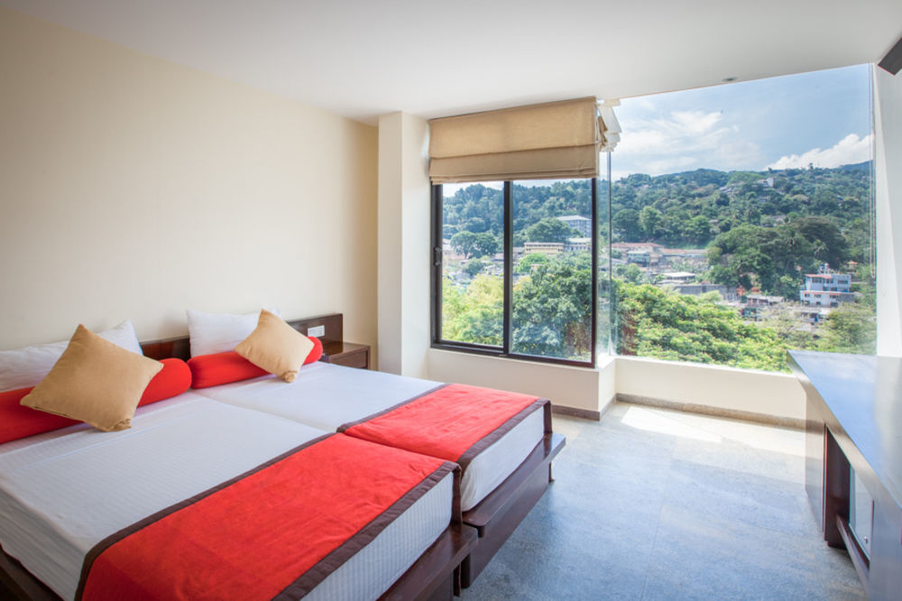 Oak Ray Hotel 4*