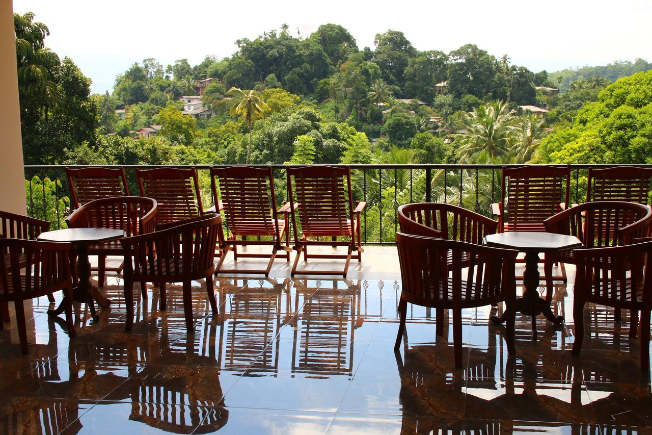 Sky View Grand 3* Kandy