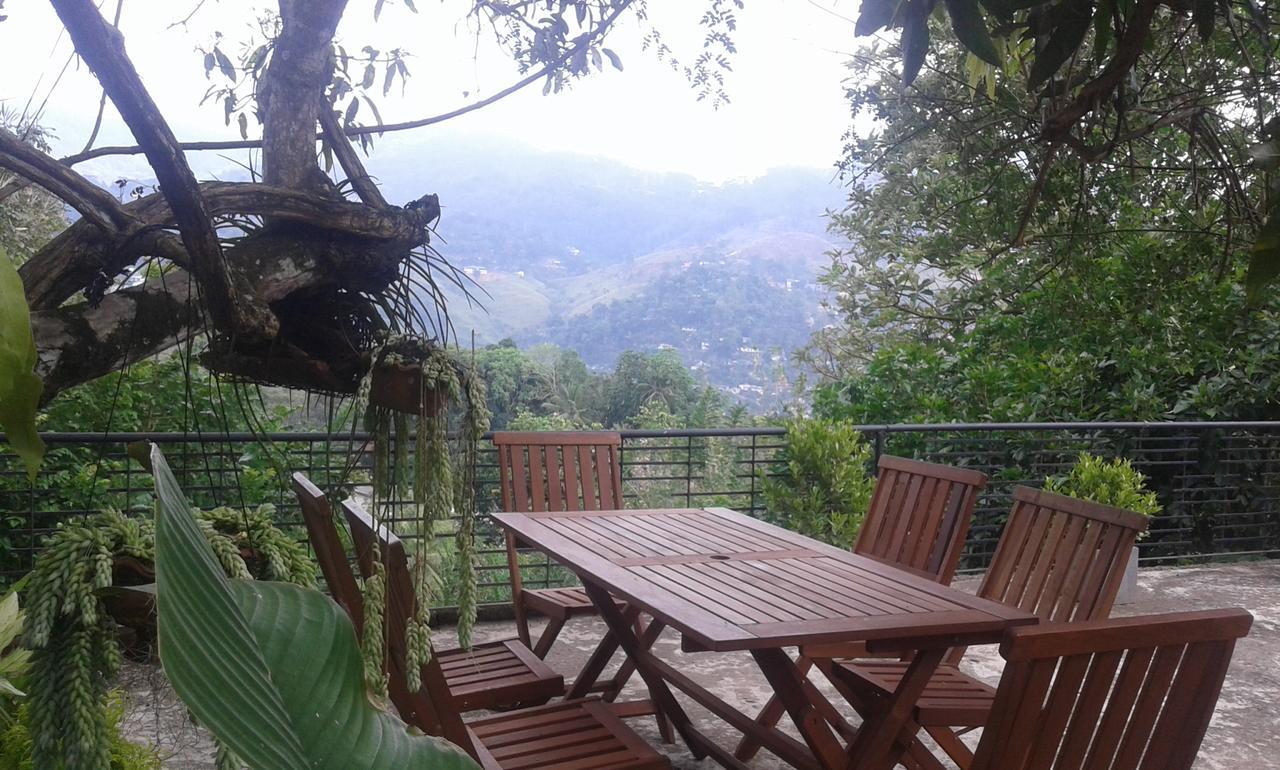 Bed & Breakfast Selyna Sky Terrace Kandy