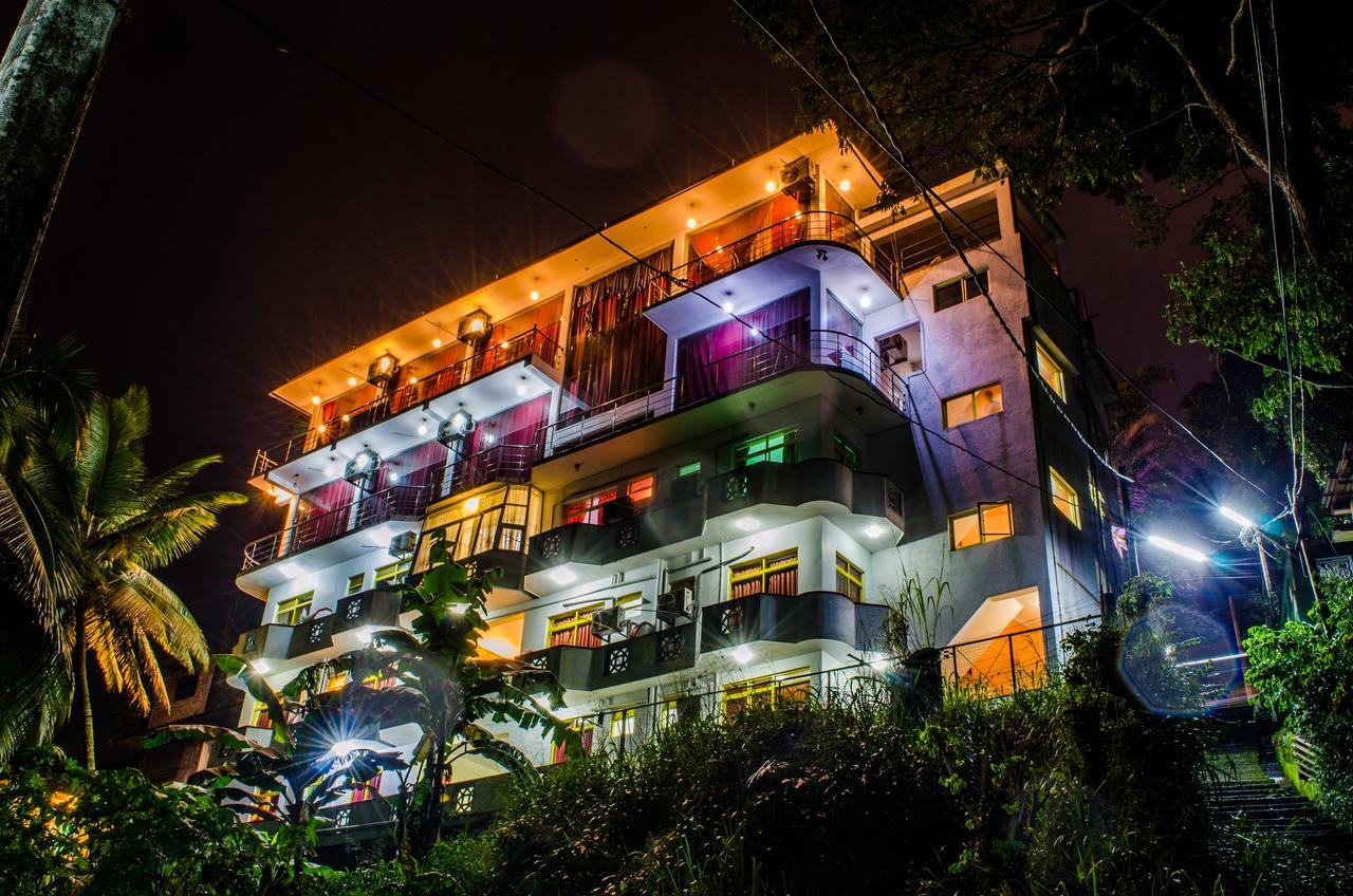 Neits Hotel 3*