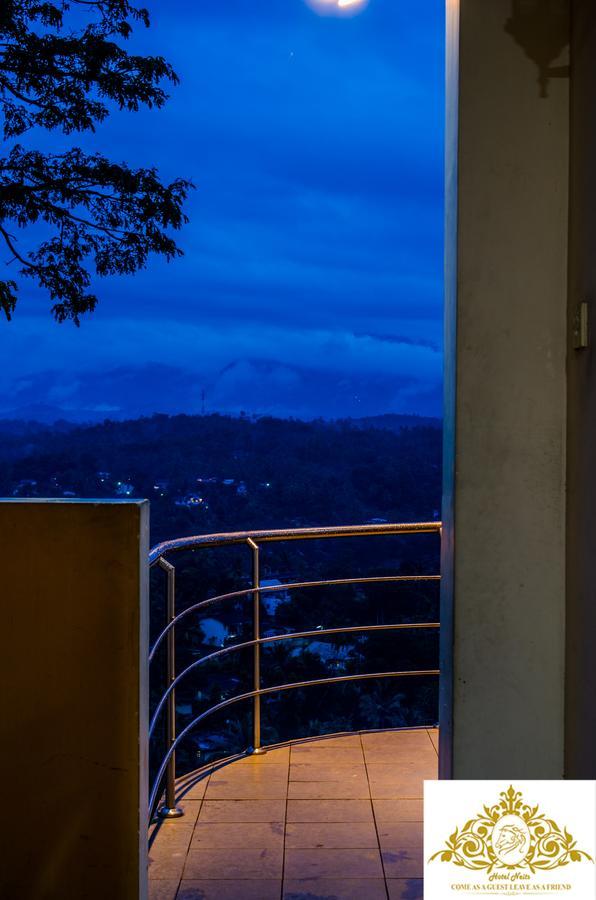 Hotel Neits 3*