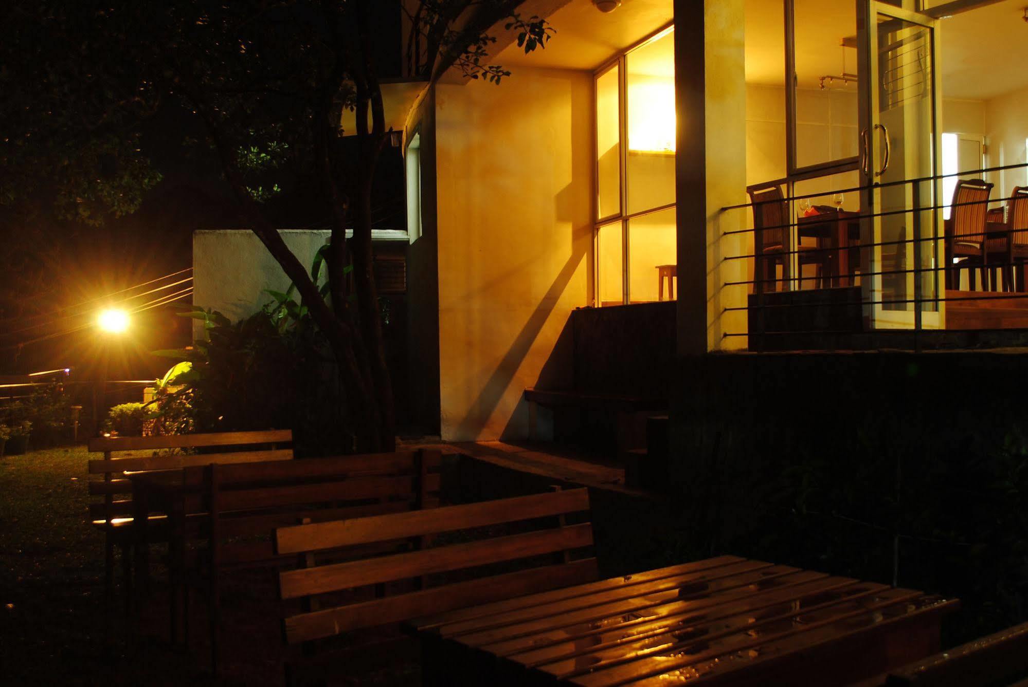 Hotel See Kandy Hotel