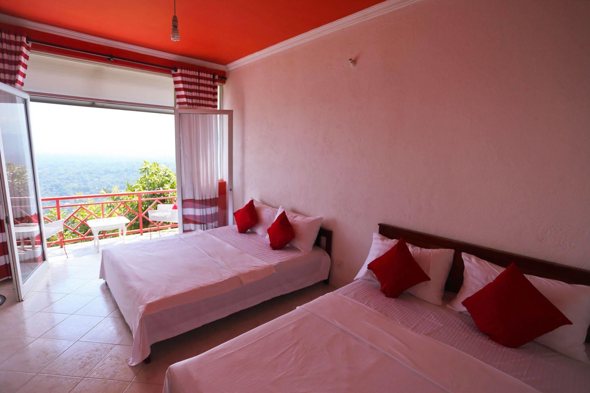 Homestay Redhill Kandy Tennekumbura