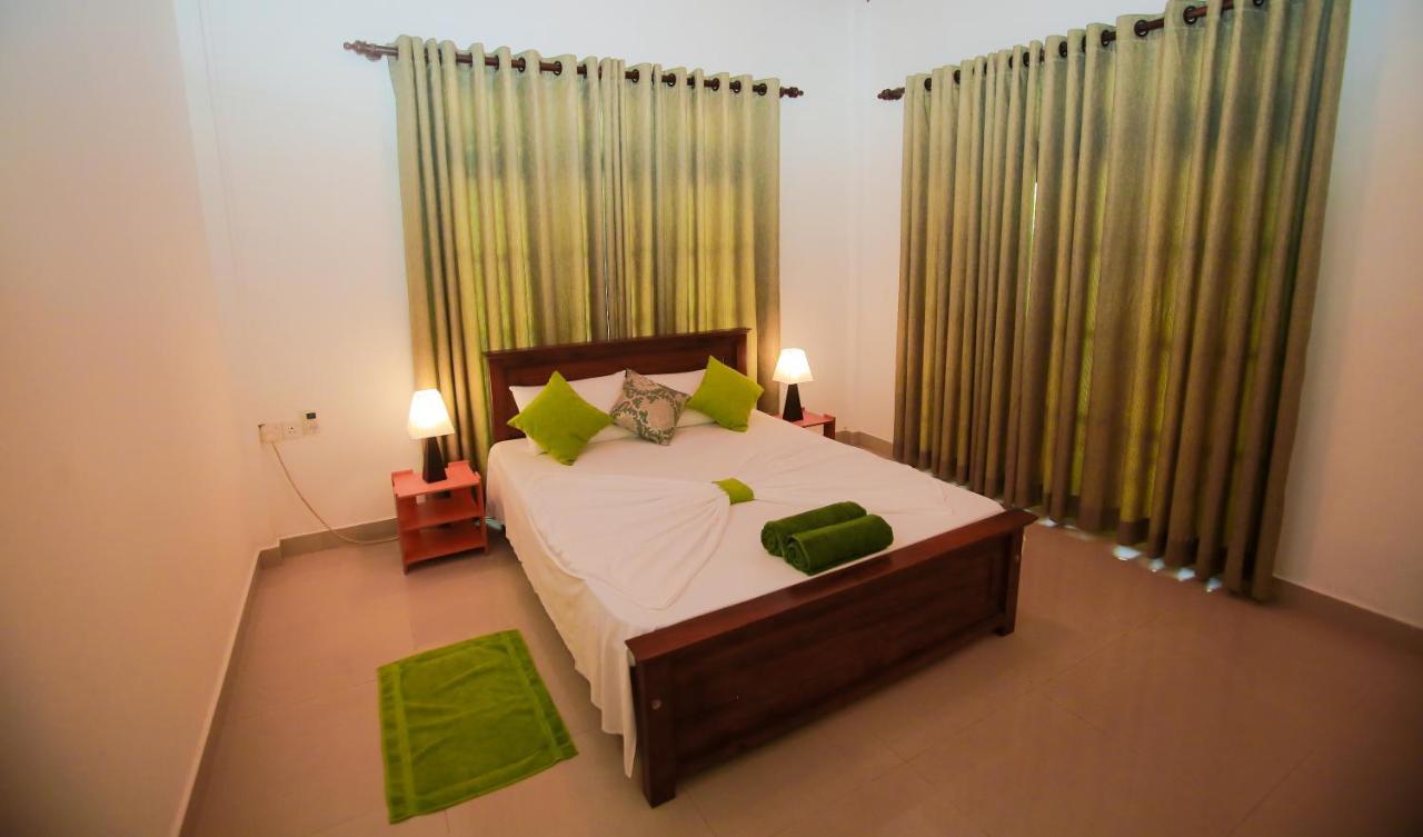 Kandyan Fo Rest