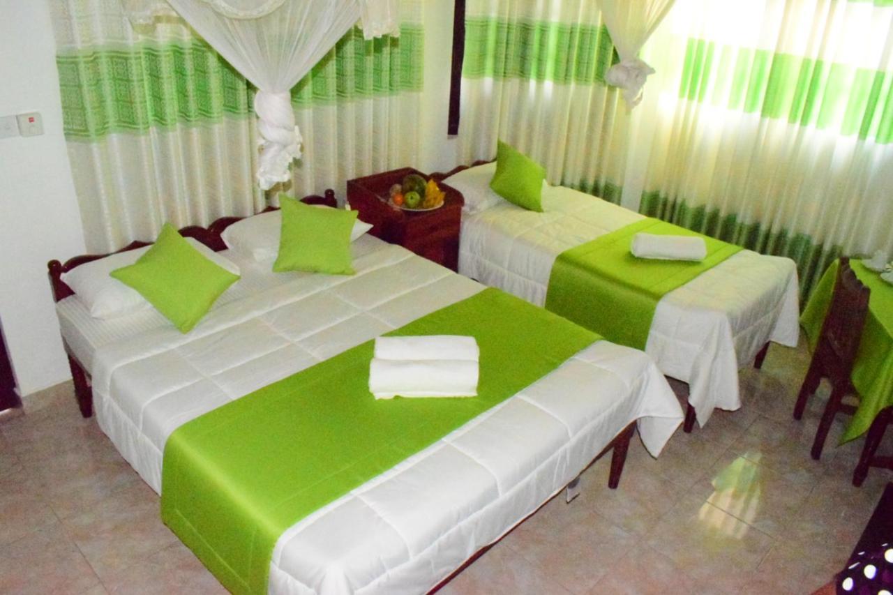 Kandy Holiday Home * Kandy