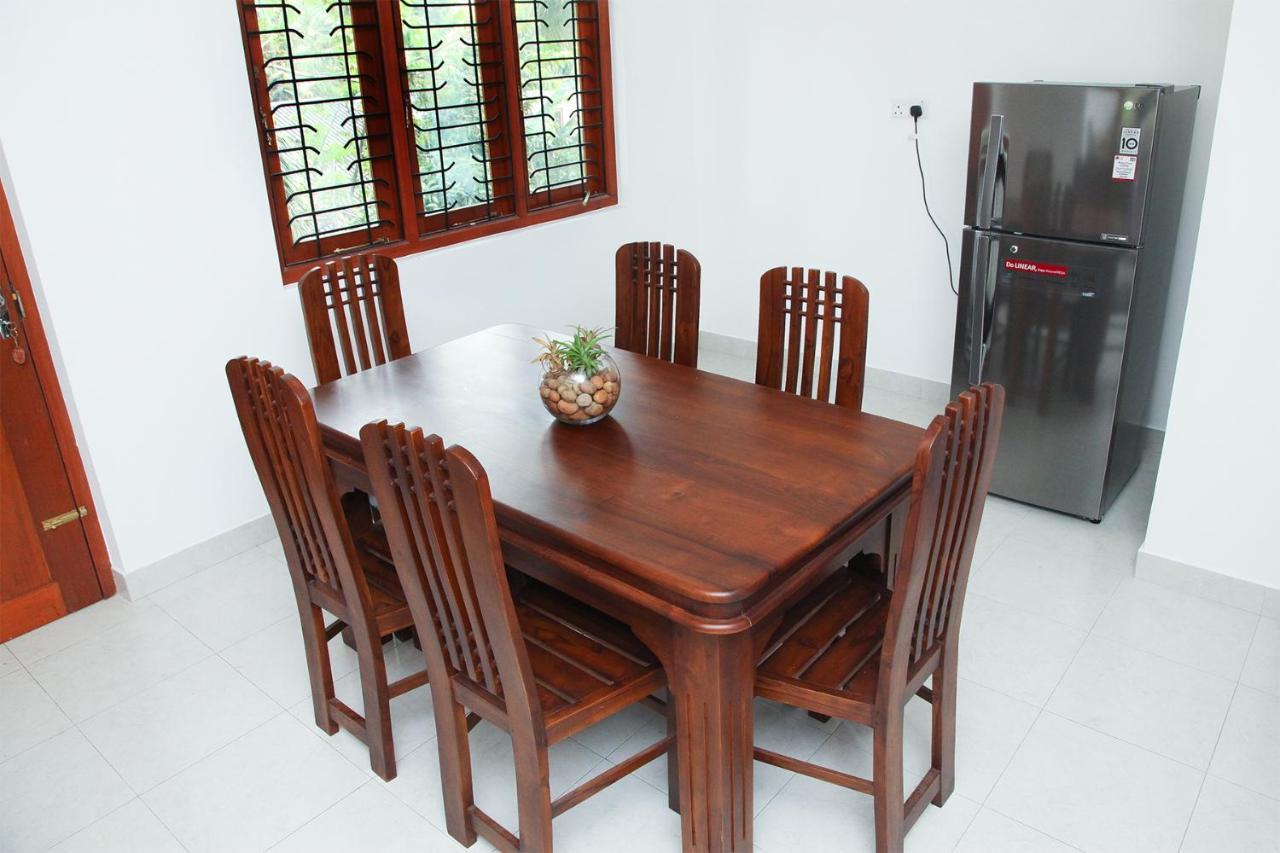 12 B Lewella Road, Kandy. Holiday home