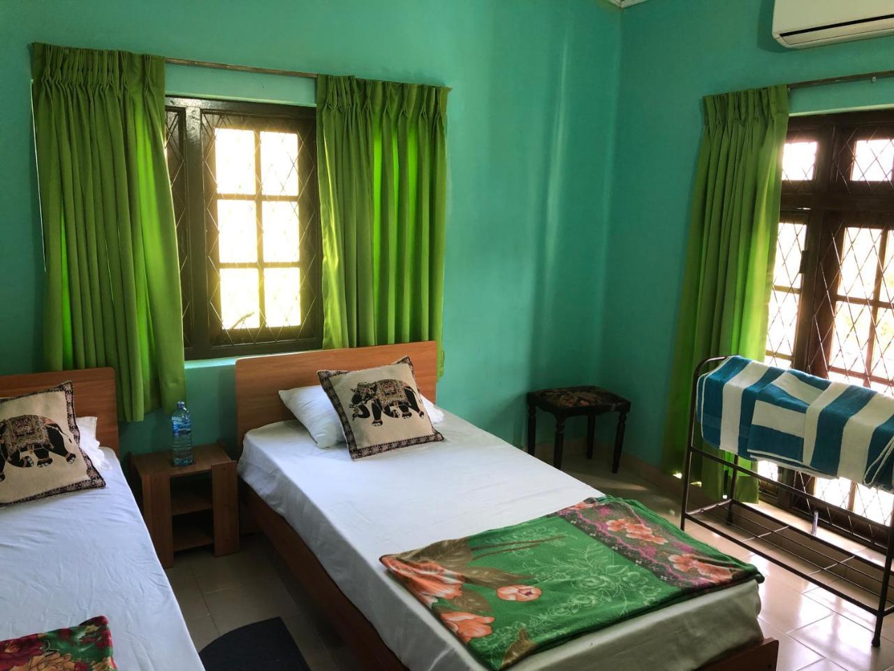 Araliya * Kandy