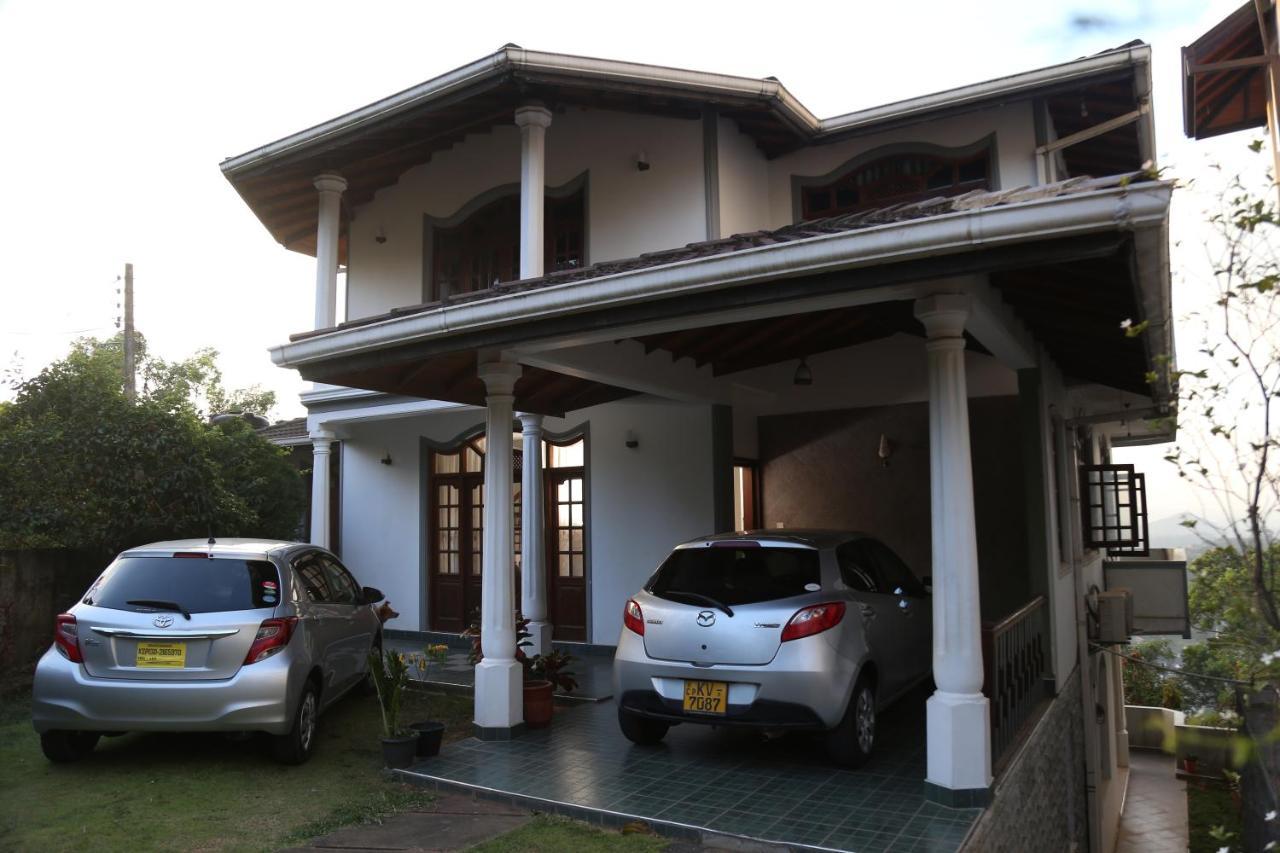 Arcadia House Hanthana Kandy