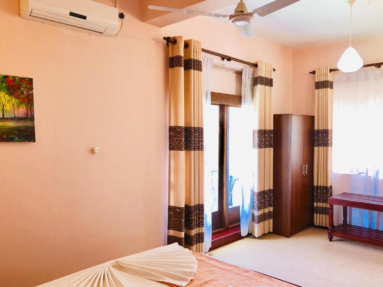Blinkbonnie Guest house Kandy