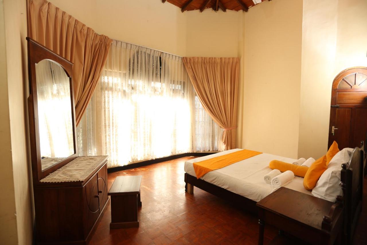 Tree Breeze 3* Kandy