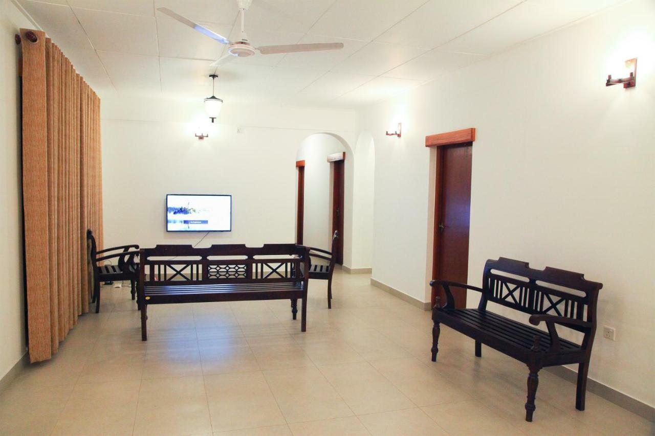 12 B Lewella Road, Kandy. *