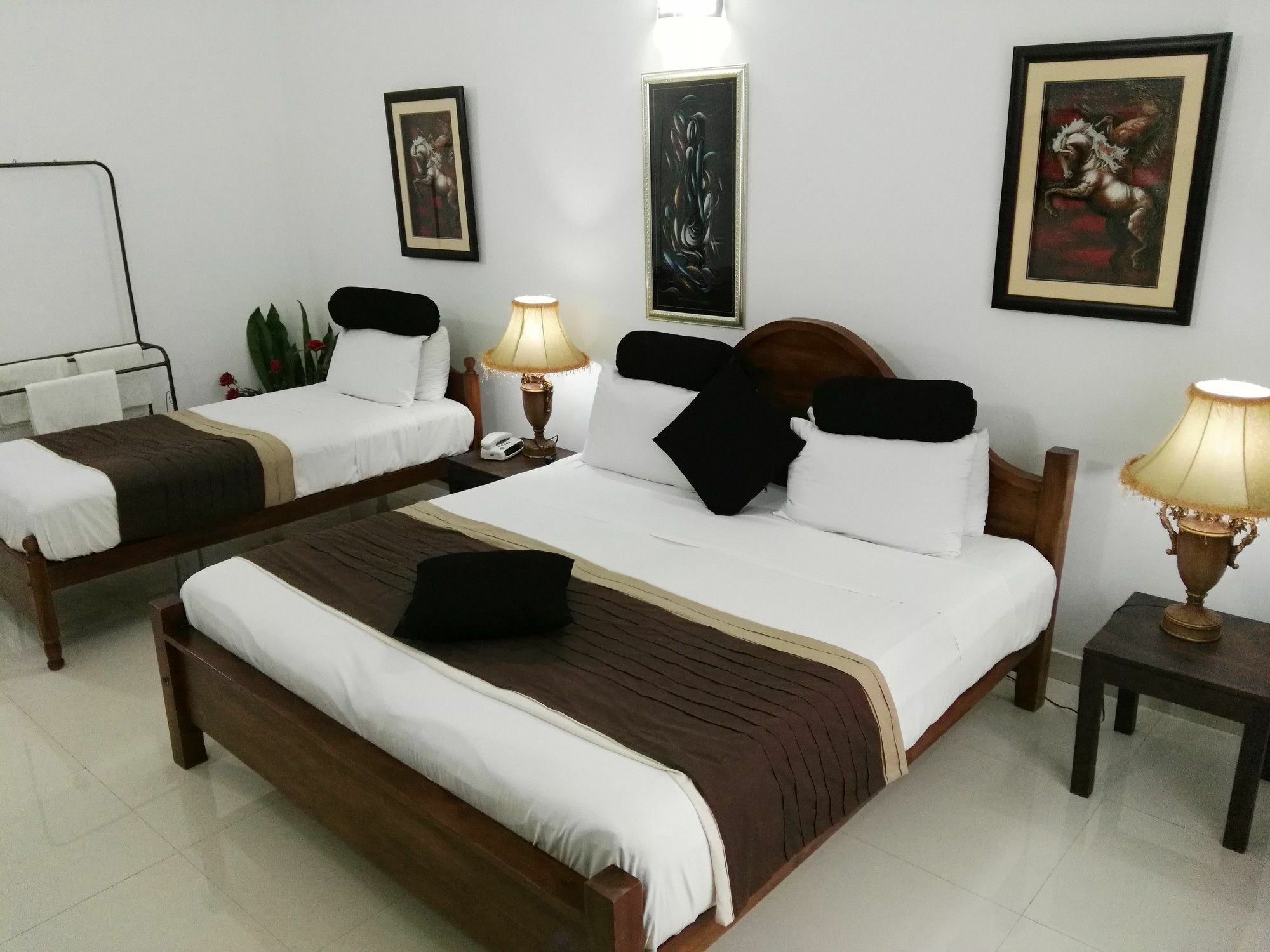 Anna Shanthi Guest house