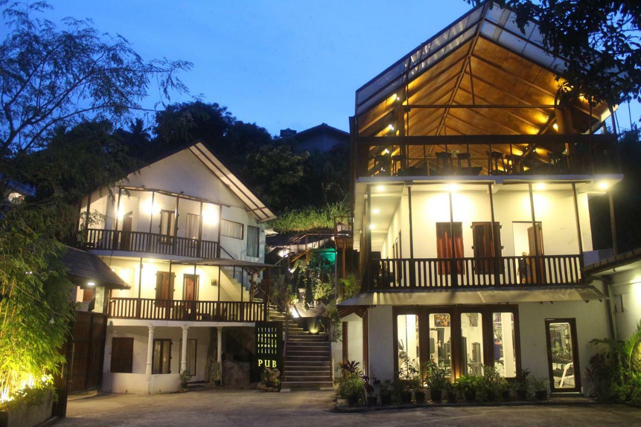 Hostel Sizzlers Hub *