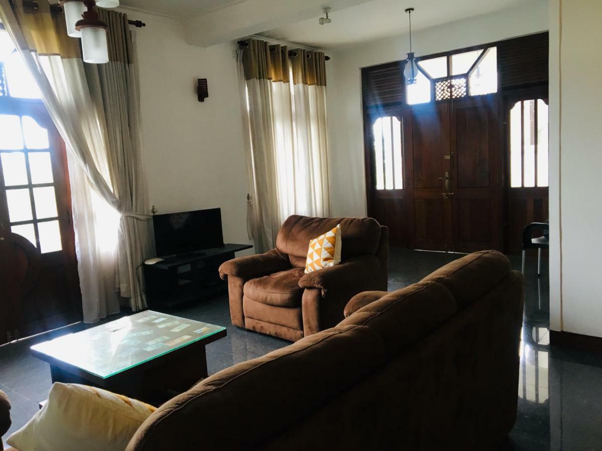 Arcadia House Hanthana *