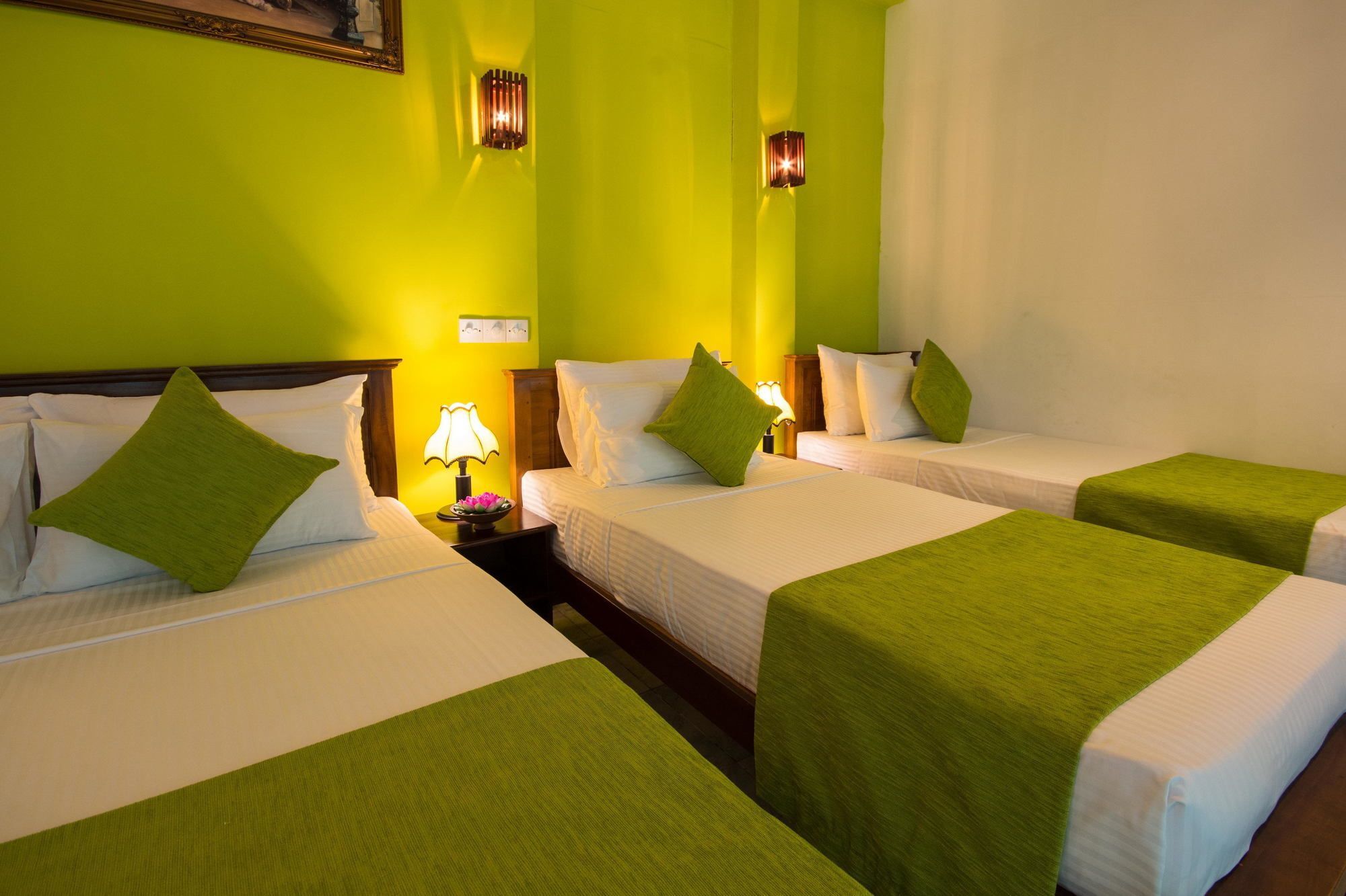 Ceyloni View Hotel