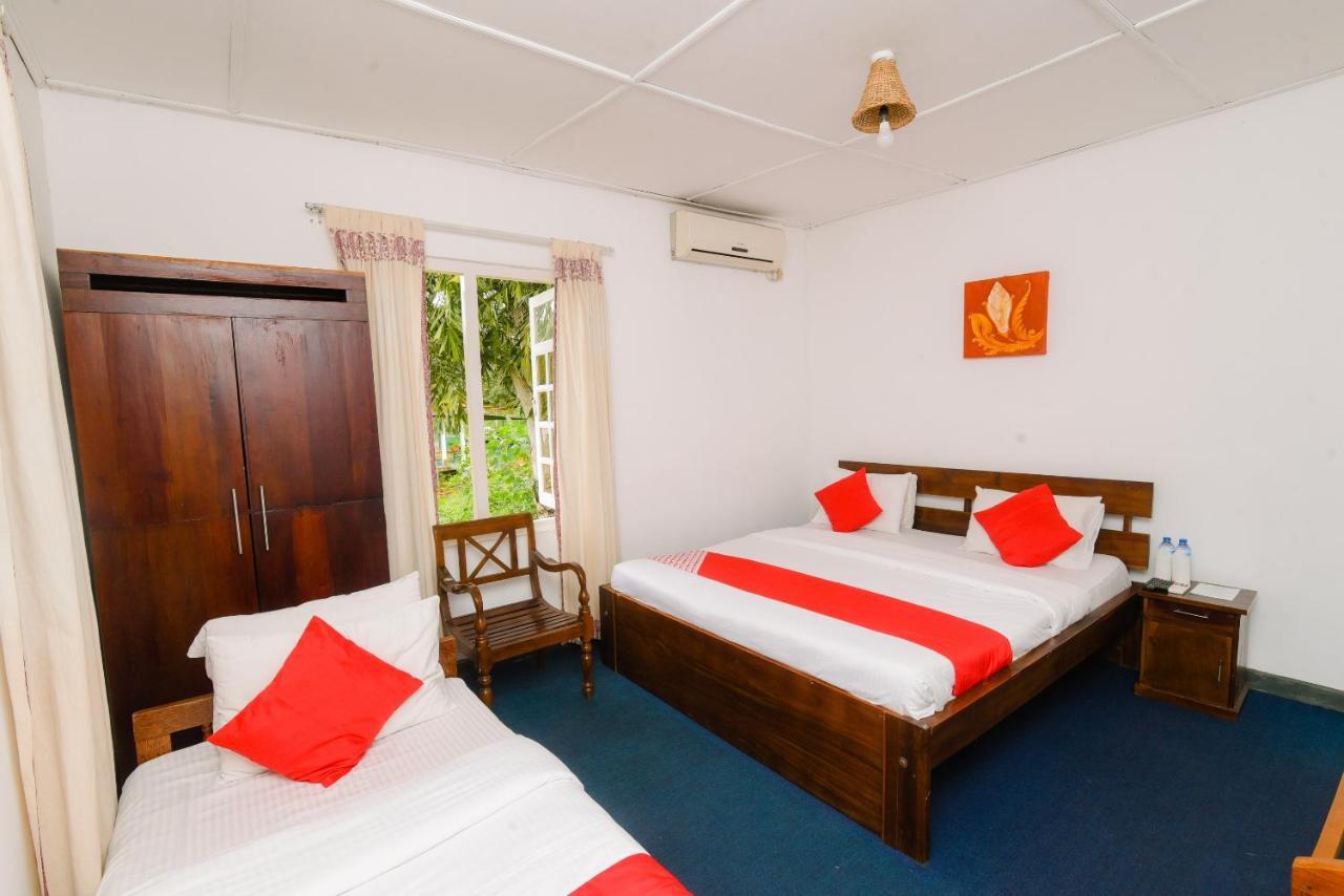 Oyo 386 White Tourist Guest 3* Kandy
