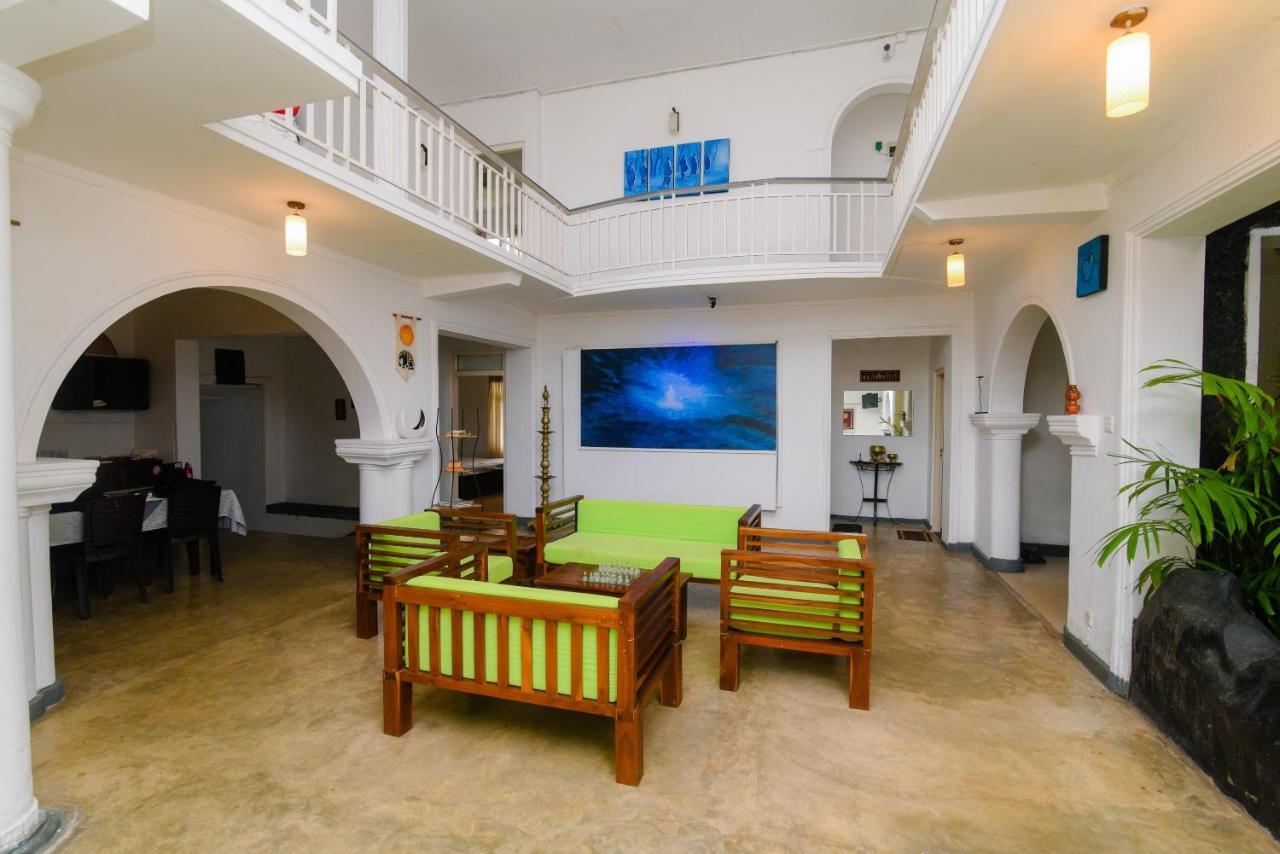 Oyo 386 White Tourist Guest 3* Kandy