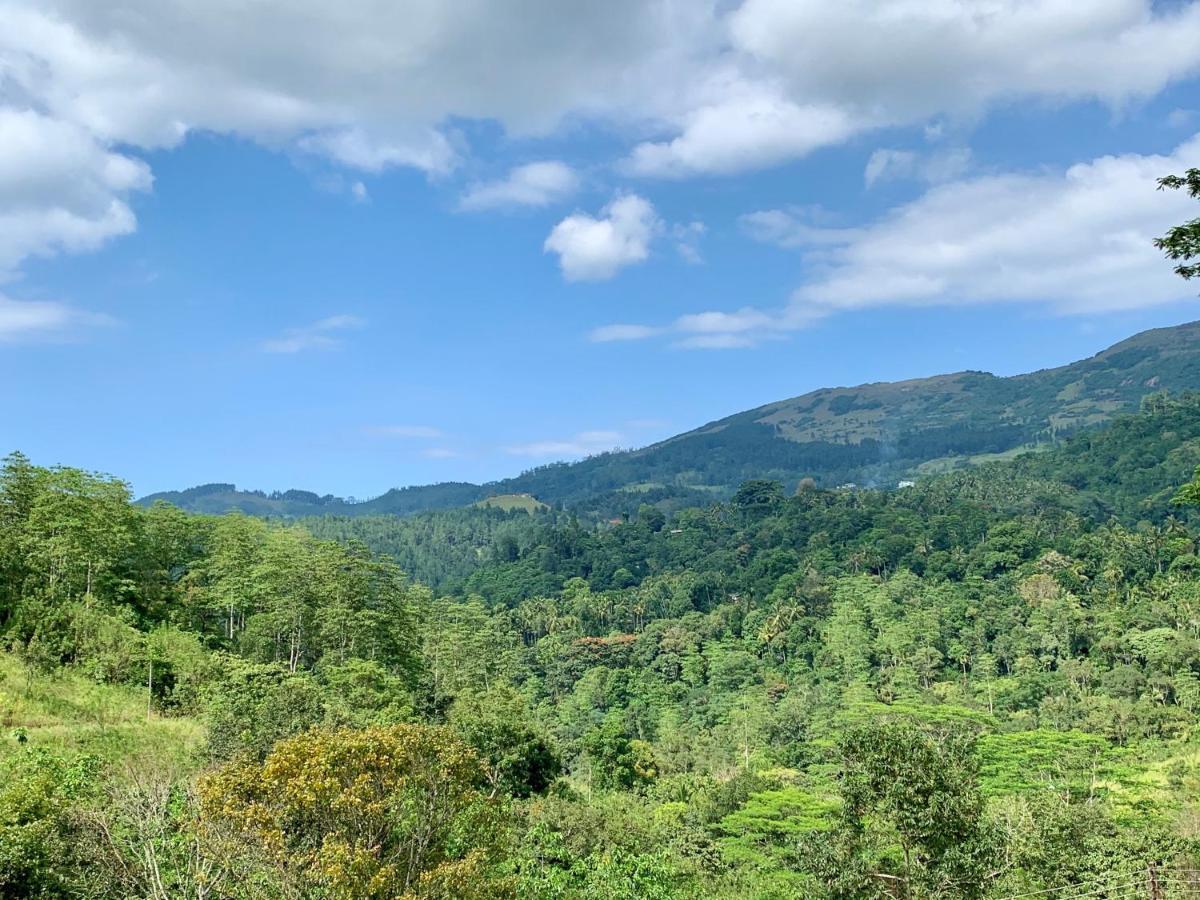 Villa Sati Sri Lanka *