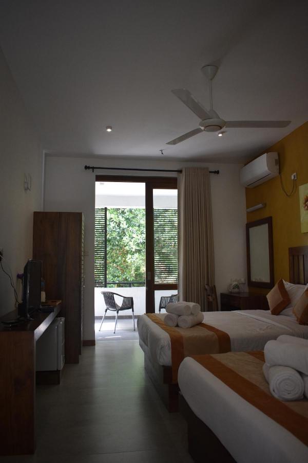 Hotel Lotus