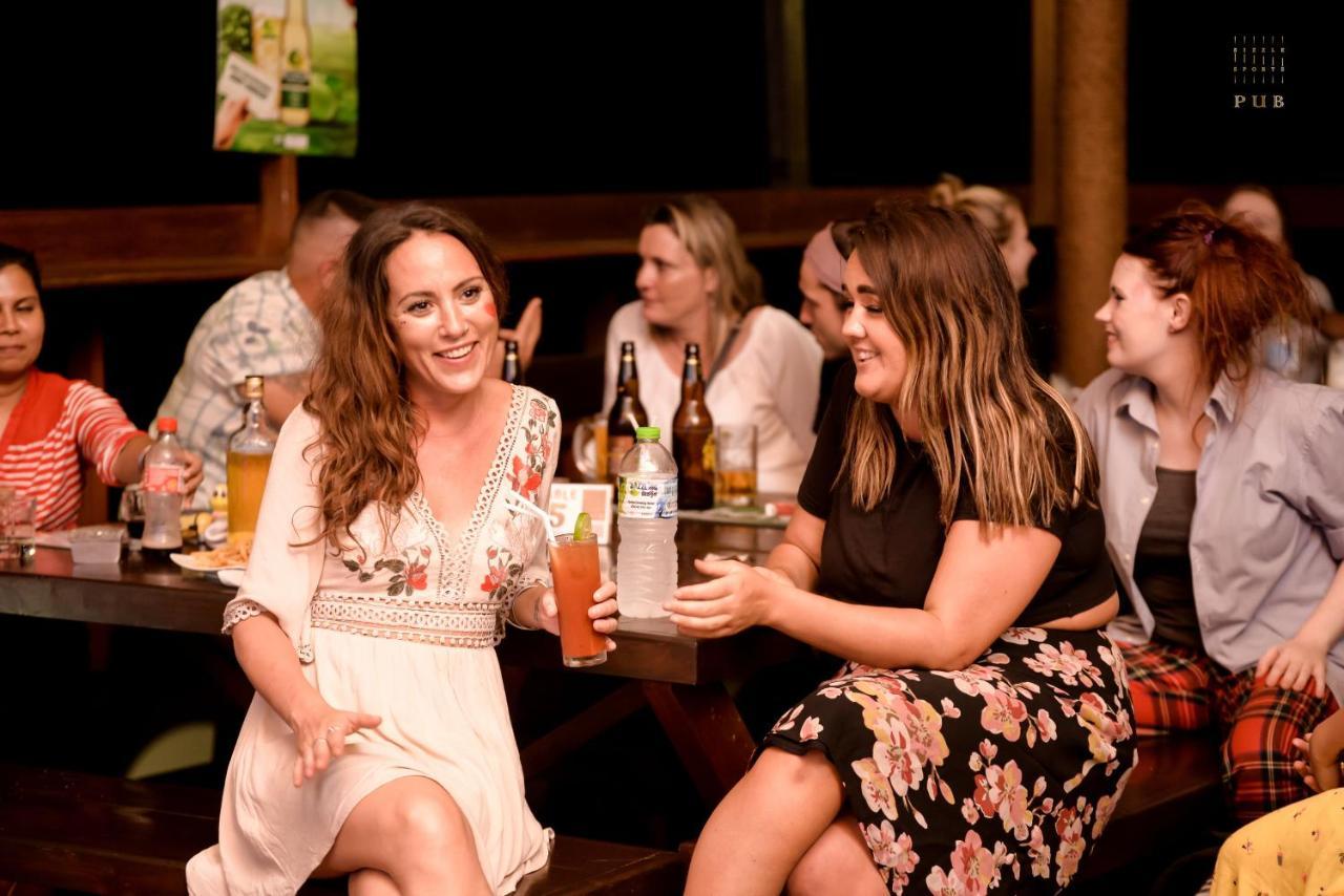 Hostel Sizzlers Hub