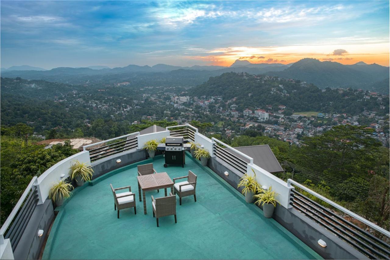 Hotel Liyya Hanthana Kandy