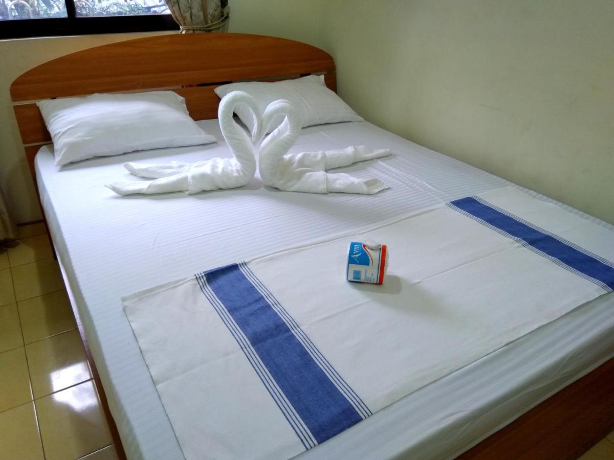 Hostel Railway & Kandy