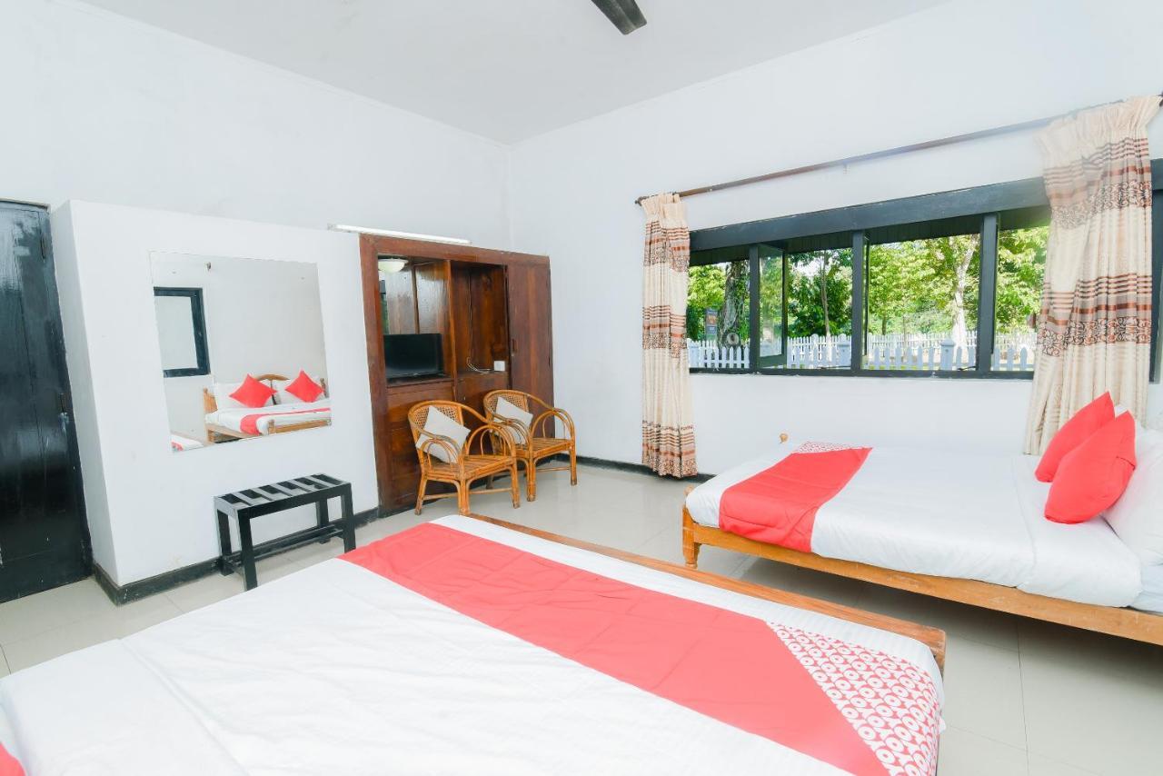 Oyo 479 Water Front 3* Kandy