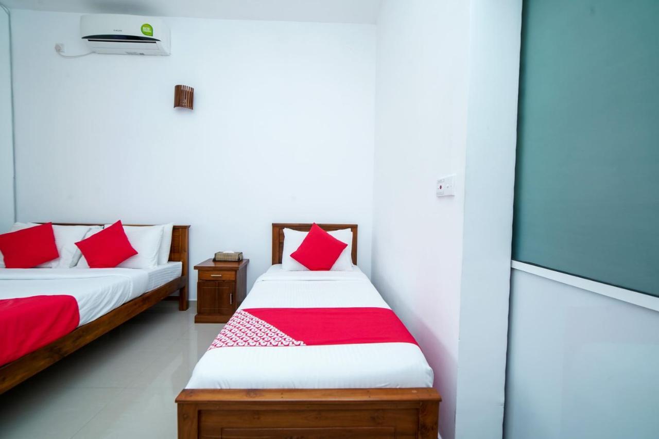 Hotel Dazzling