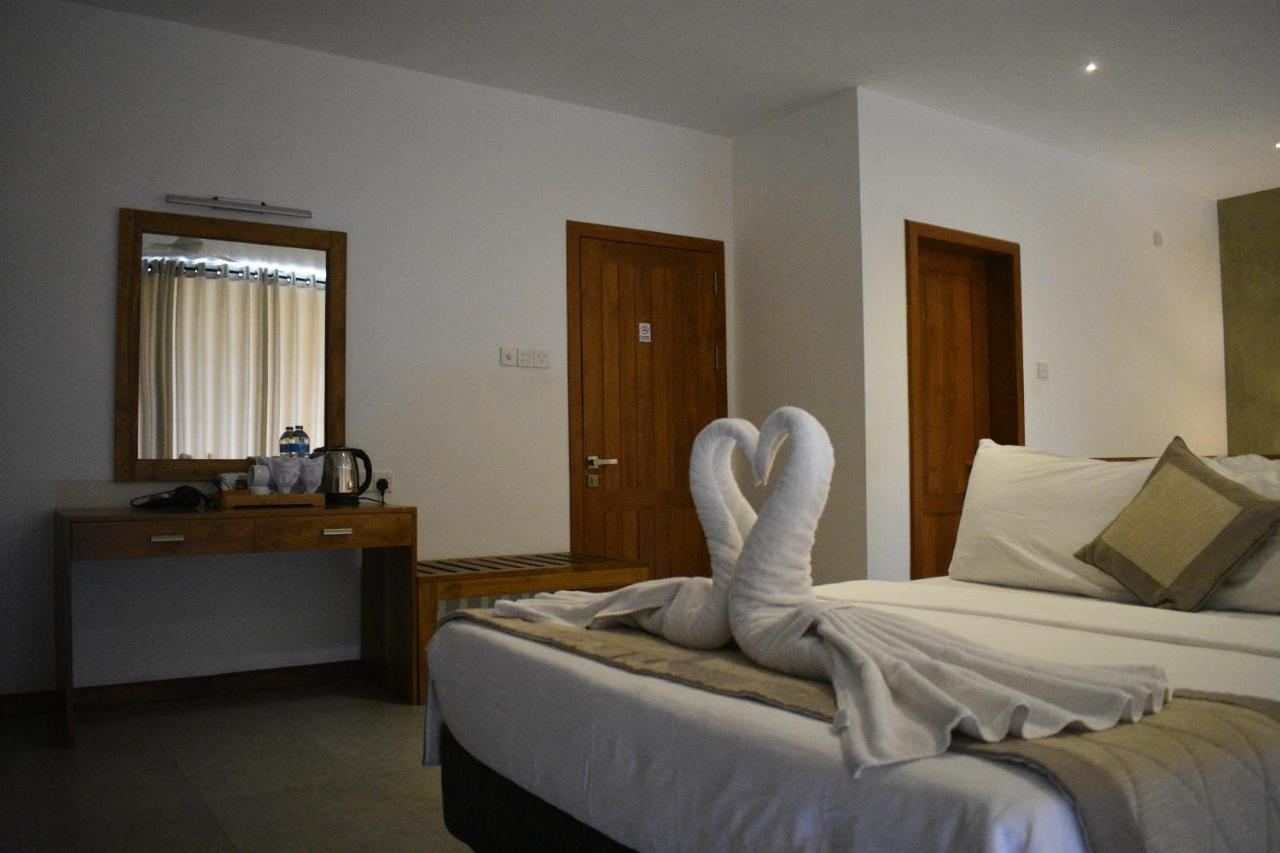 Hotel Lotus Kandy