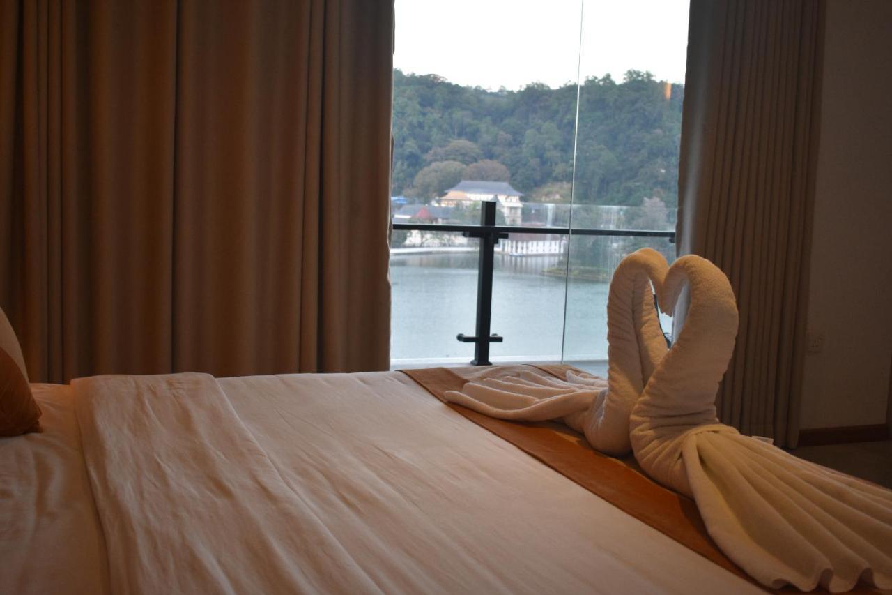 Hotel Lotus Kandy